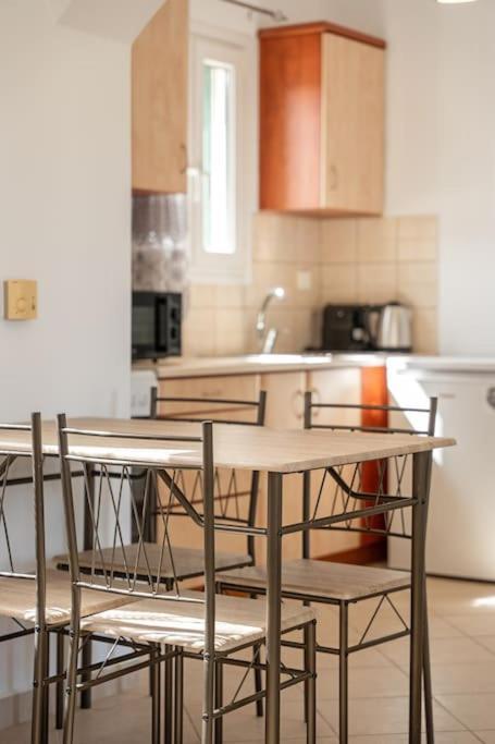 スヴォロナータSpiros Houseアパートメント エクステリア 写真